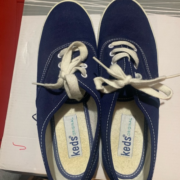 KEDS Navy Blue Sneakers - Picture 1 of 2